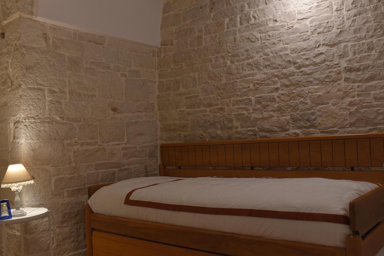 تيرليتسي B&B L'Alcova المظهر الخارجي الصورة